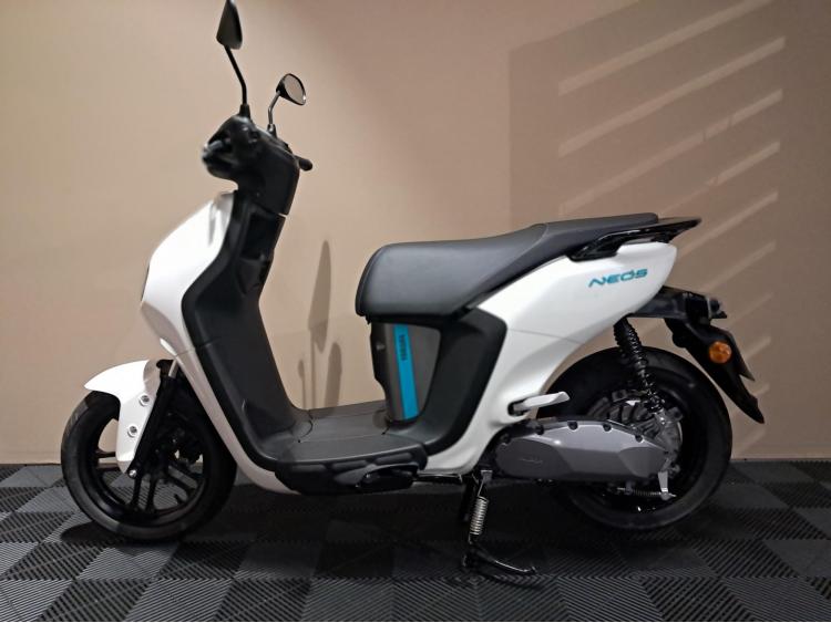 YAMAHA NEO'S 50 ELECTRIQUE PAIEMENT EN 4 FOIS POSSIBLE