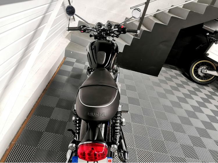 TRIUMPH Bonneville T100