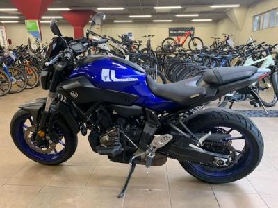 YAMAHA MT-07