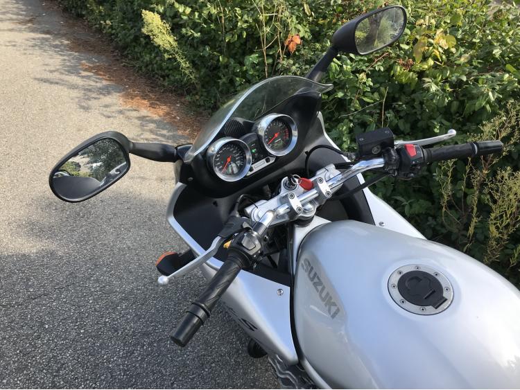 SUZUKI GSF 600 S BANDIT