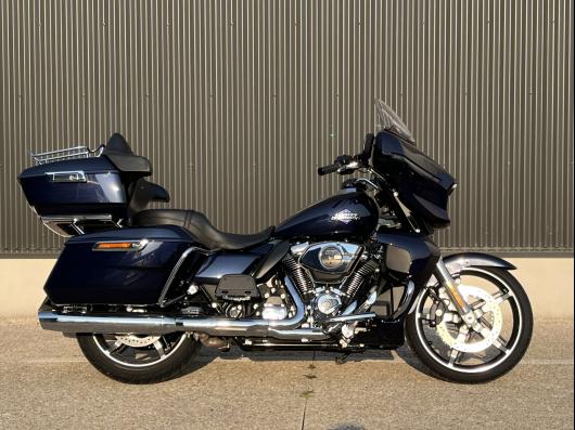 HARLEY-DAVIDSON TOURING STREET GLIDE 1923 ULTRA