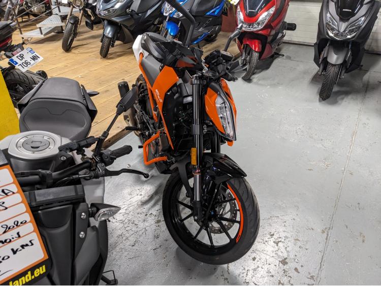 KTM 125 DUKE ABS