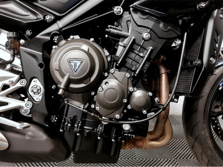 TRIUMPH Street Triple 660 s - Eligible A2 - 660S