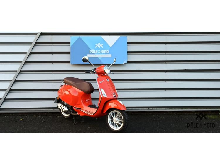 VESPA PRIMAVERA 125