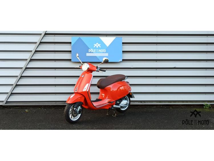 VESPA PRIMAVERA 125