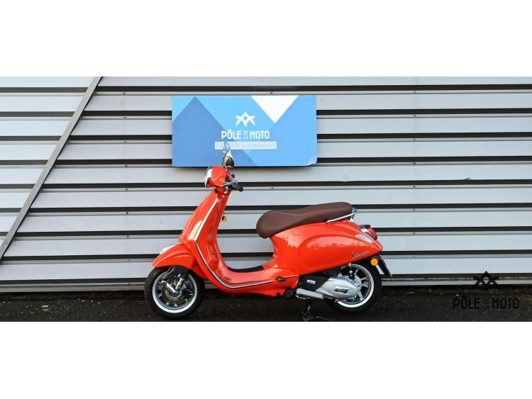 VESPA PRIMAVERA 125