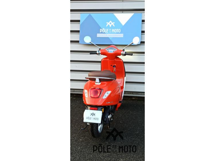 VESPA PRIMAVERA 125