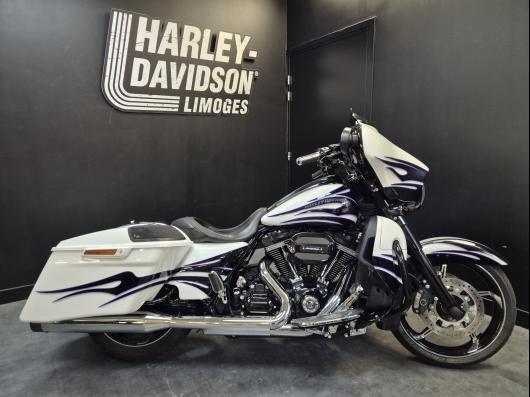 HARLEY-DAVIDSON TOURING STREET GLIDE 1800 CVO