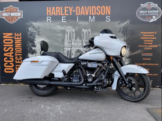 HARLEY-DAVIDSON TOURING STREET GLIDE 1868 SPECIAL