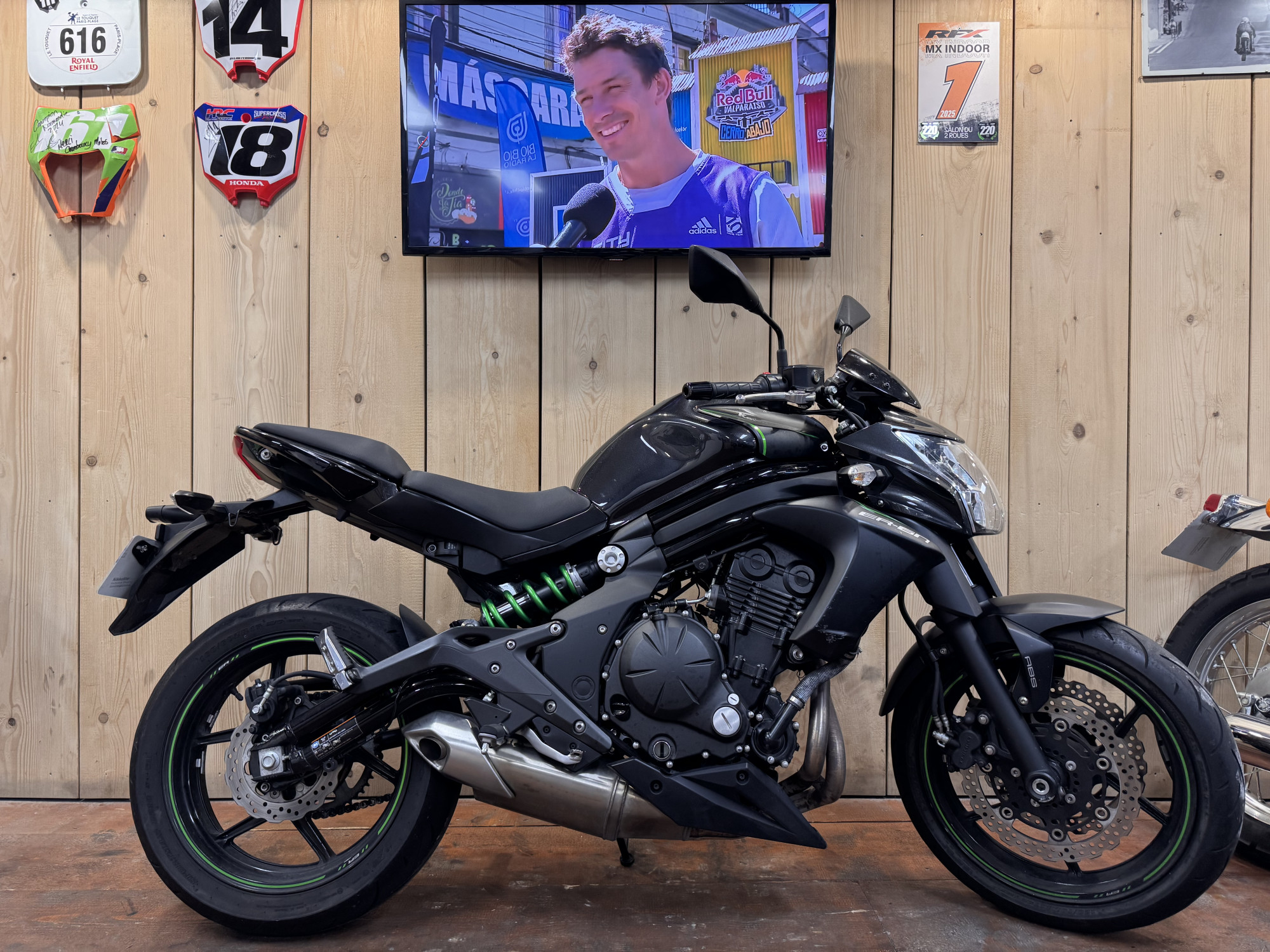 KAWASAKI ER-6 (47.5CV)