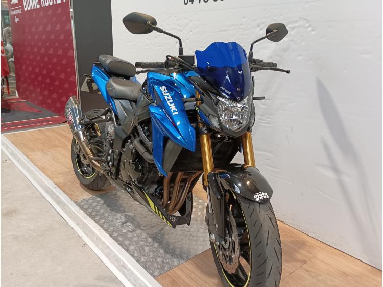 SUZUKI GSX-S 750