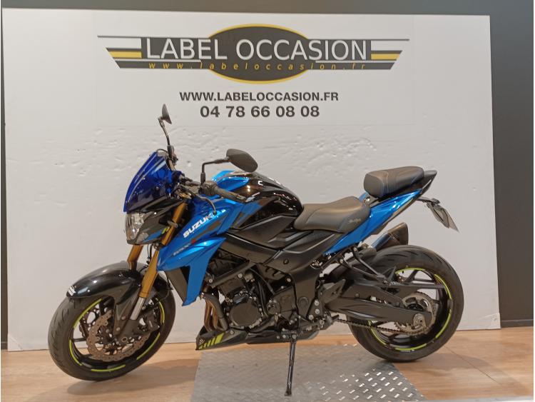 SUZUKI GSX-S 750