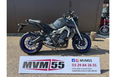YAMAHA MT-09