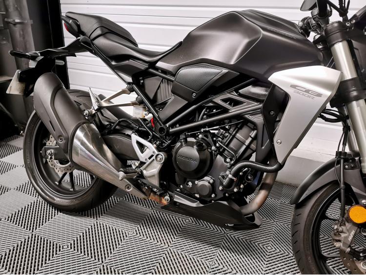 HONDA CB300R CB300 R CB 300 - ELIGIBLE A2