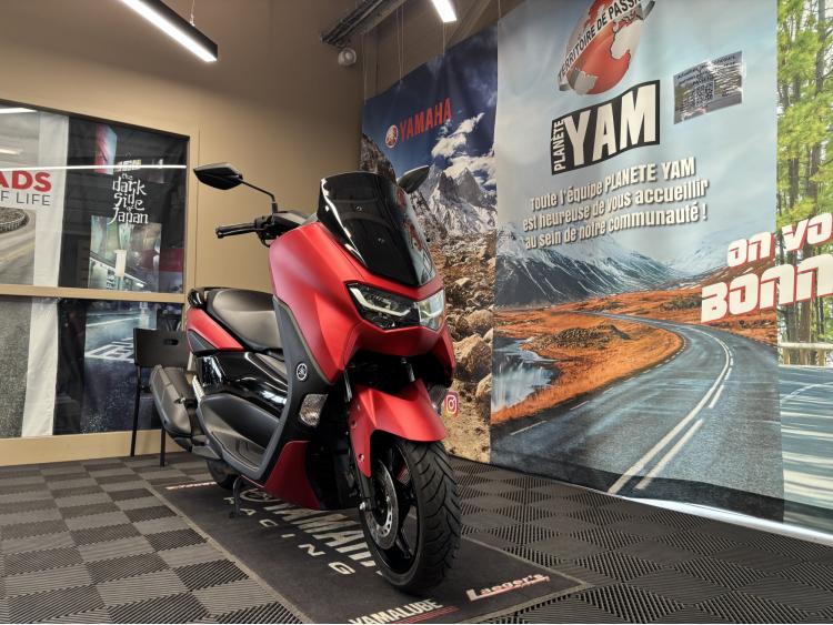 YAMAHA NMAX 125 