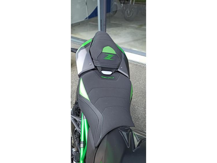 KAWASAKI Z 900