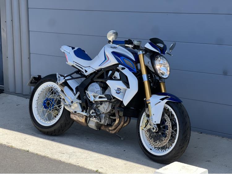 MV AGUSTA BRUTALE 800 DRAGSTER