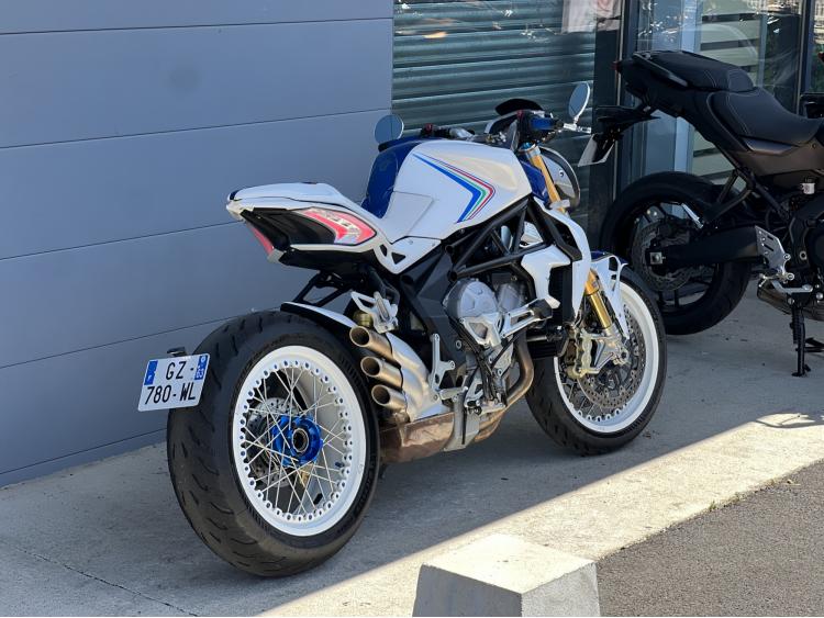 MV AGUSTA BRUTALE 800 DRAGSTER