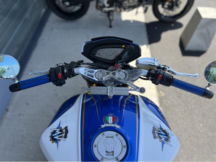 MV AGUSTA BRUTALE 800 DRAGSTER
