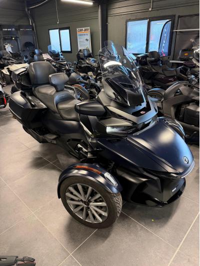 CAN-AM SPYDER RT