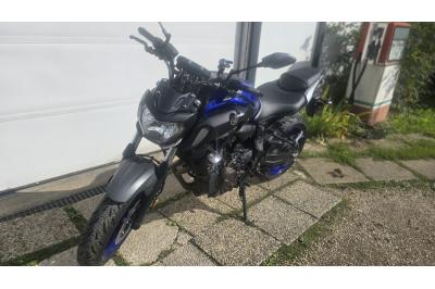 YAMAHA MT-07 (47.5CV)