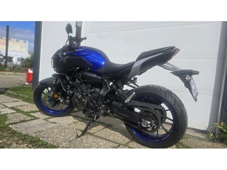 YAMAHA MT-07 (47.5CV)