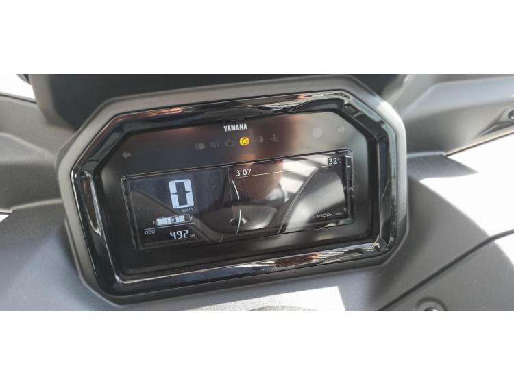 YAMAHA XMAX 300 Tech Max