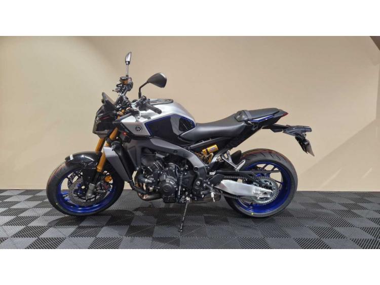 YAMAHA MT-09 SP