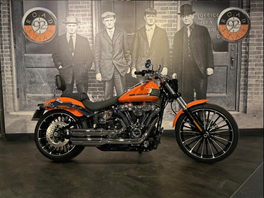 HARLEY-DAVIDSON SOFTAIL BREAKOUT 1923