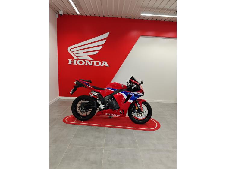 HONDA CBR 600 RR