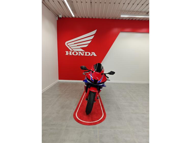 HONDA CBR 600 RR