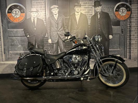 HARLEY-DAVIDSON SOFTAIL SPRINGER 1450 CLASSIC