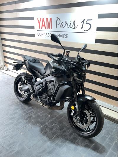 YAMAHA MT-09  Y-AMT
