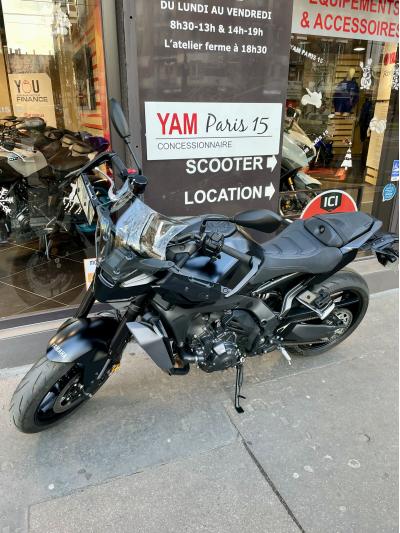 YAMAHA MT-09  Y-AMT