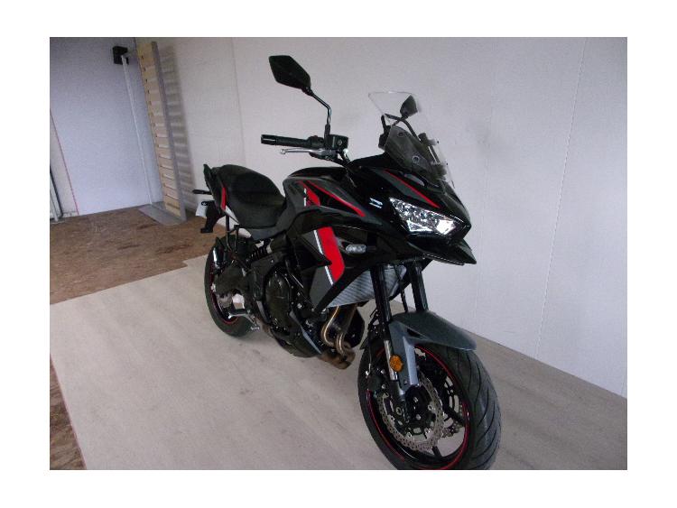 KAWASAKI VERSYS 650
