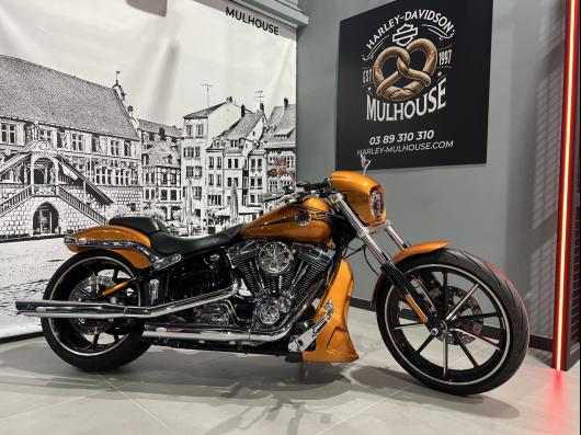 HARLEY-DAVIDSON SOFTAIL BREAKOUT 1690