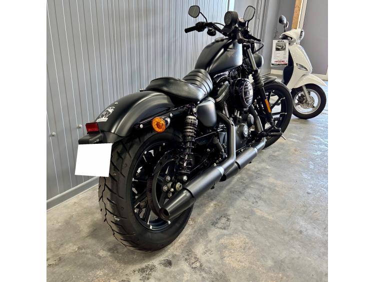 HARLEY-DAVIDSON SPORTSTER IRON 883