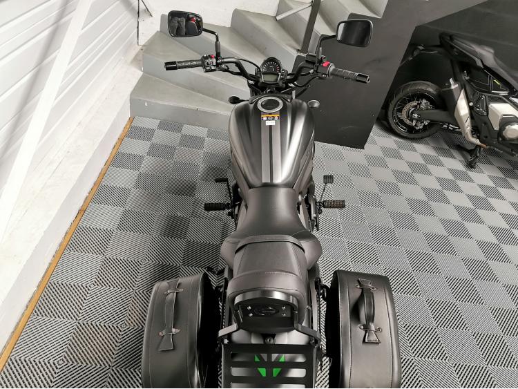 KAWASAKI VULCAN 650 S - 1ERE MAIN - ABS - 650S