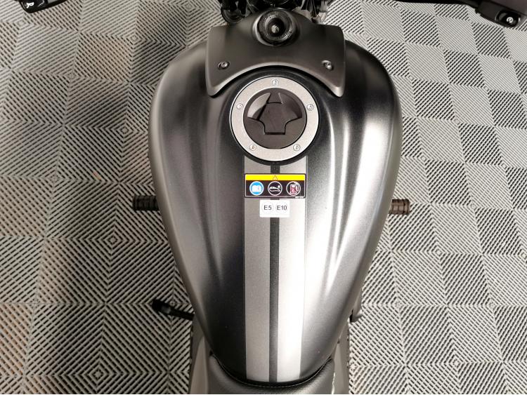 KAWASAKI VULCAN 650 S - 1ERE MAIN - ABS - 650S