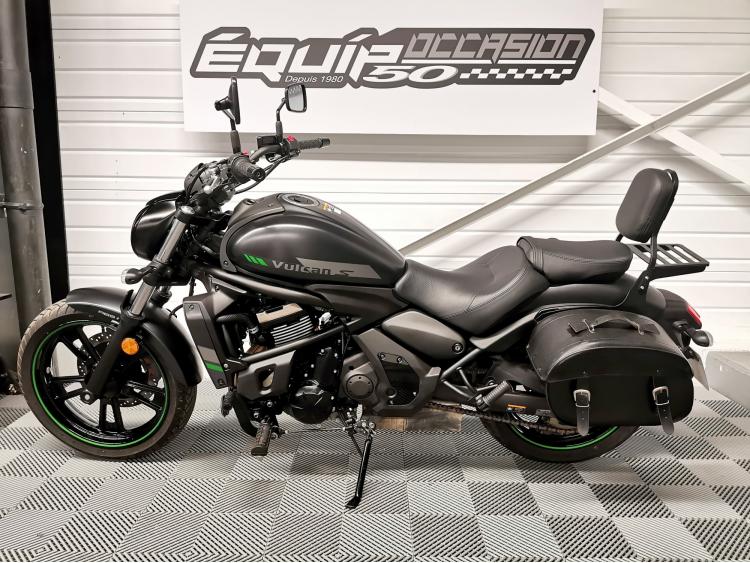 KAWASAKI VULCAN 650 S - 1ERE MAIN - ABS - 650S