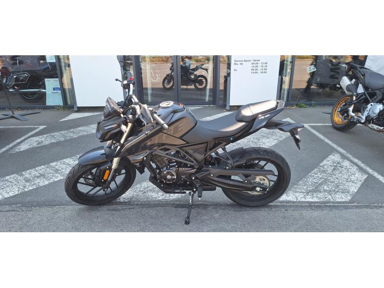 VOGE R 125