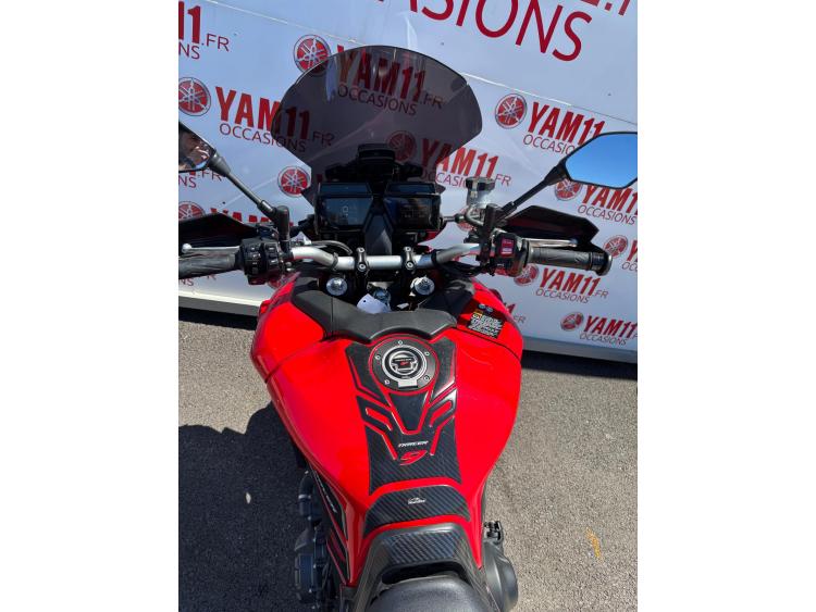 YAMAHA TRACER 9