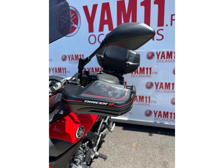 YAMAHA TRACER 9