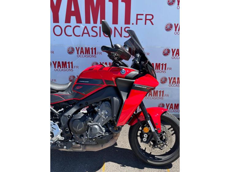 YAMAHA TRACER 9