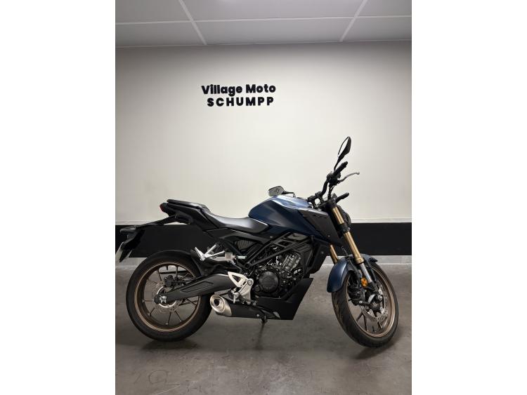 HONDA CB 125R Neo Sport Café / Très bon état / 924 kms 