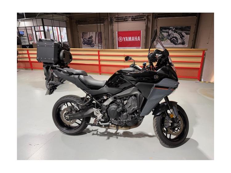 YAMAHA TRACER 9 Y-AMT
