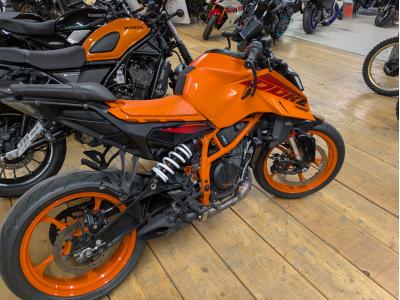 KTM 390 DUKE ABS