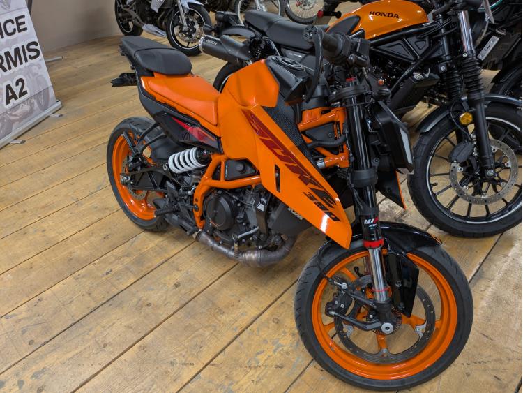 KTM 390 DUKE ABS