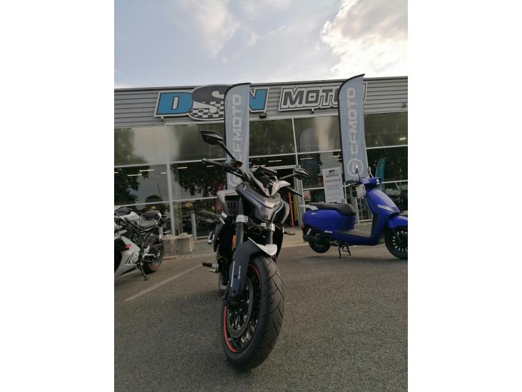 CF MOTO NK 800 / 165.38/mois DSN MOTOS 33