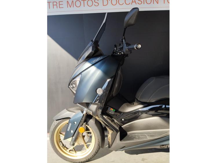YAMAHA X-MAX 125 TECH MAX